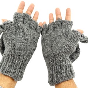 Wollen handschoenen met de hand gebreid